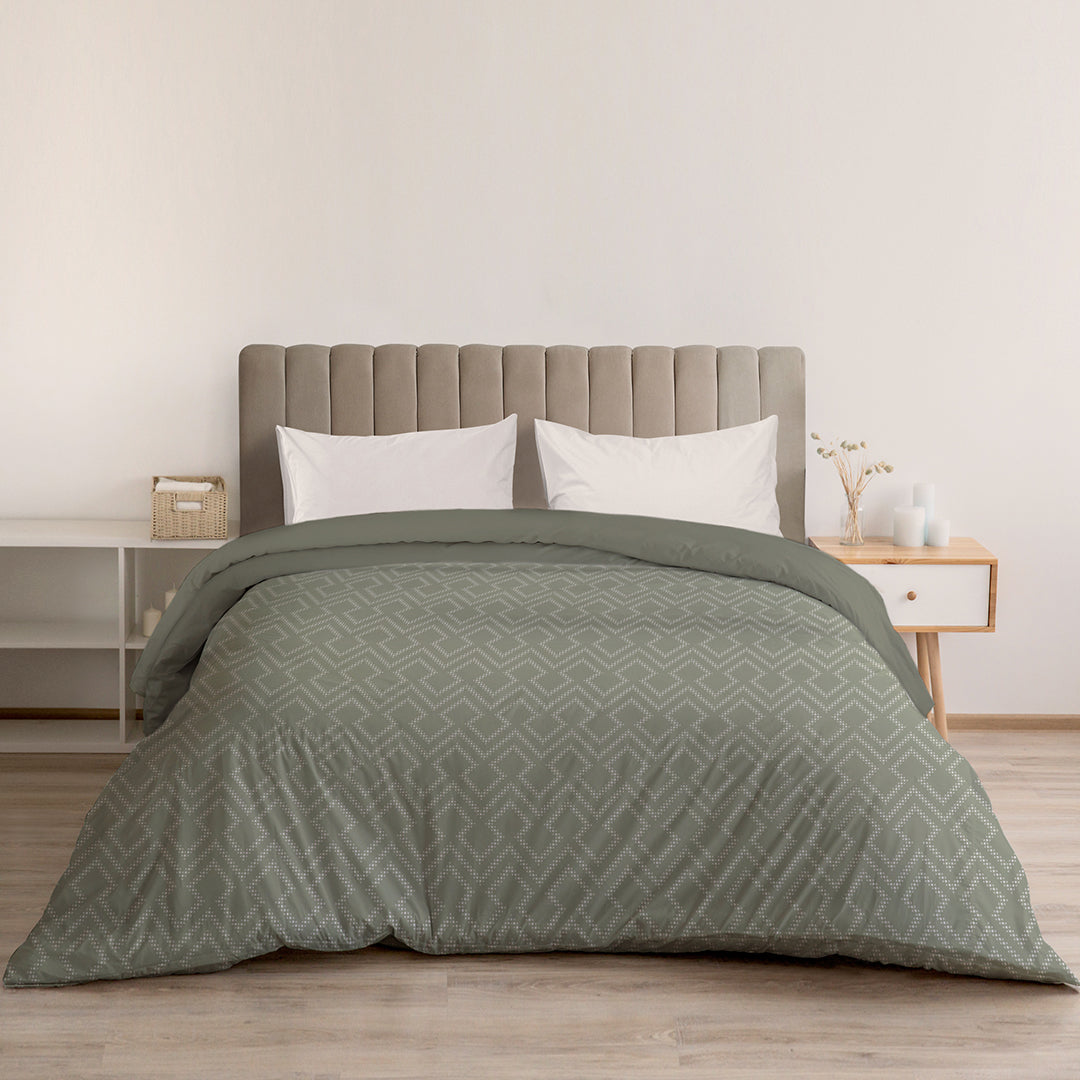 Molty Razai Winter Quilt