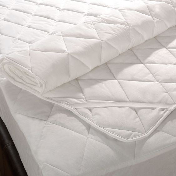 Mattress Toppers vs Mattress Pads: Understanding the Difference